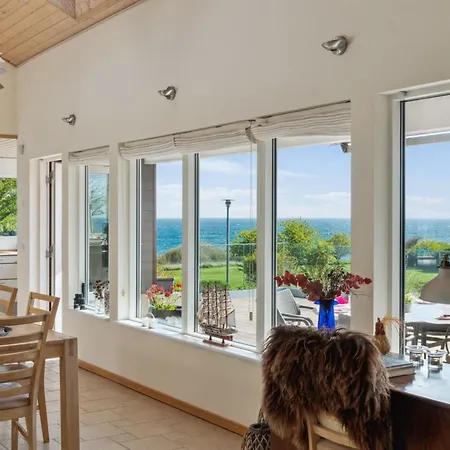 Sahid - 20m From The Sea By Interhome بيت للعطل Klint