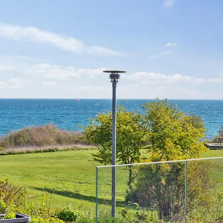 Sahid - 20m From The Sea By Interhome بيت للعطل Klint